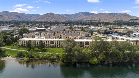 The leasing team is ready and waiting to take you for a tour. . Apartments in wenatchee